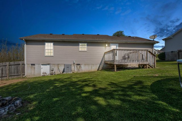 861 Thorn Trace Drive, Mt Sterling, KY 40353