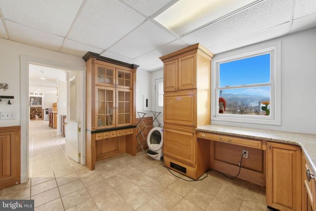 156 GROVE RD, Elverson, PA 19520