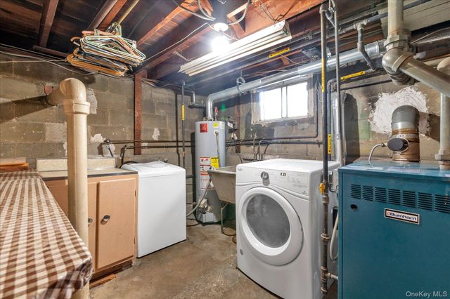 311 Hunnewell Avenue, Elmont, NY 11003