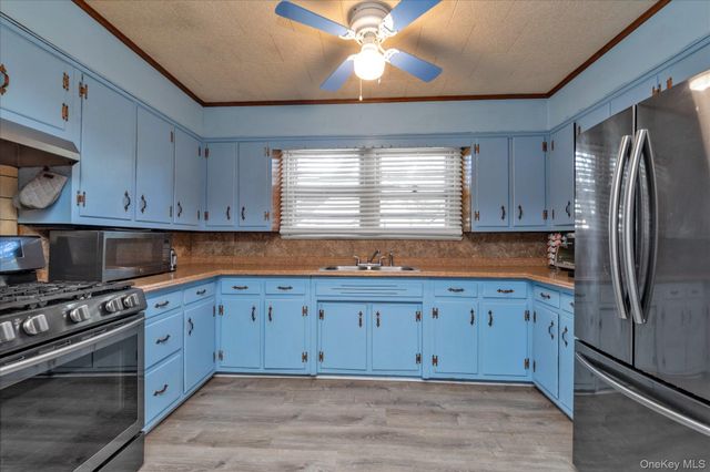 311 Hunnewell Avenue, Elmont, NY 11003