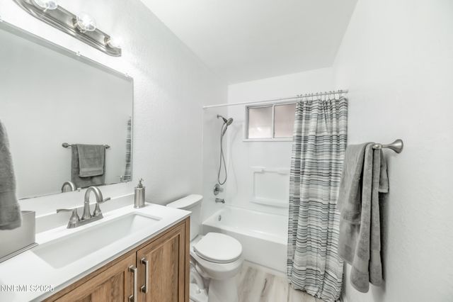 465 Lenwood Drive, Sparks, NV 89431