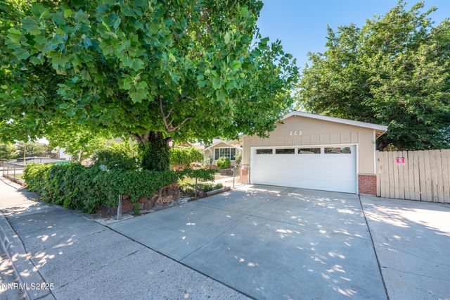 465 Lenwood Drive, Sparks, NV 89431