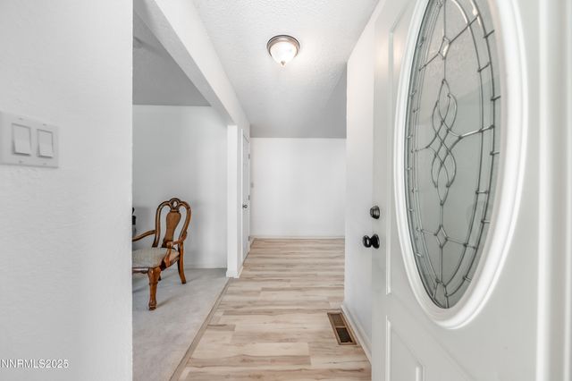 465 Lenwood Drive, Sparks, NV 89431