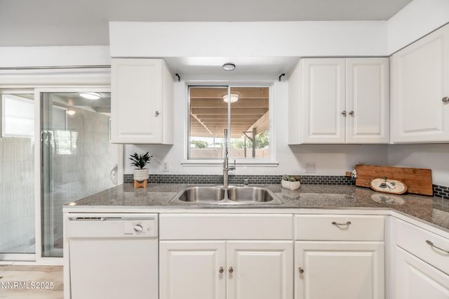 465 Lenwood Drive, Sparks, NV 89431