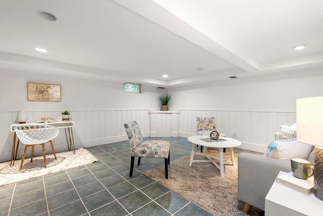 215 Cross St, Belmont, MA 02478