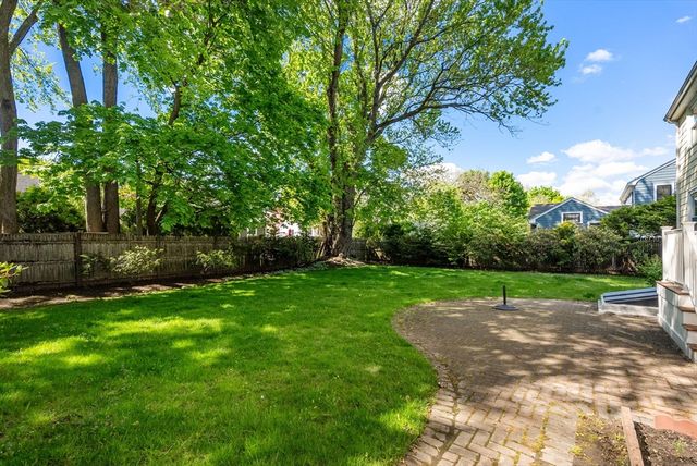 215 Cross St, Belmont, MA 02478