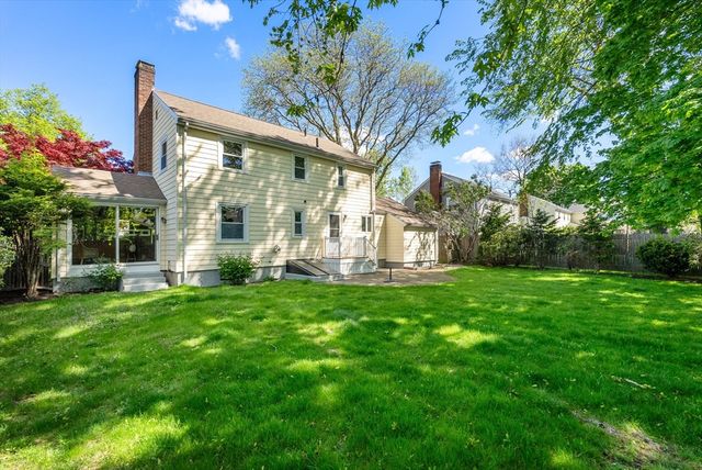 215 Cross St, Belmont, MA 02478