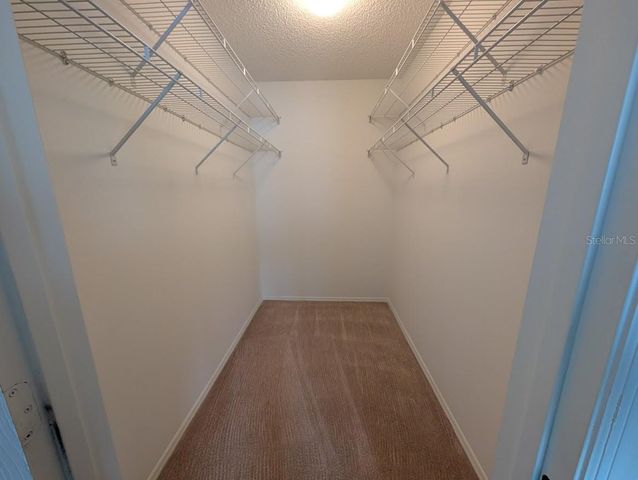 2598 HIALEAH AVENUE, The Villages, FL 32162