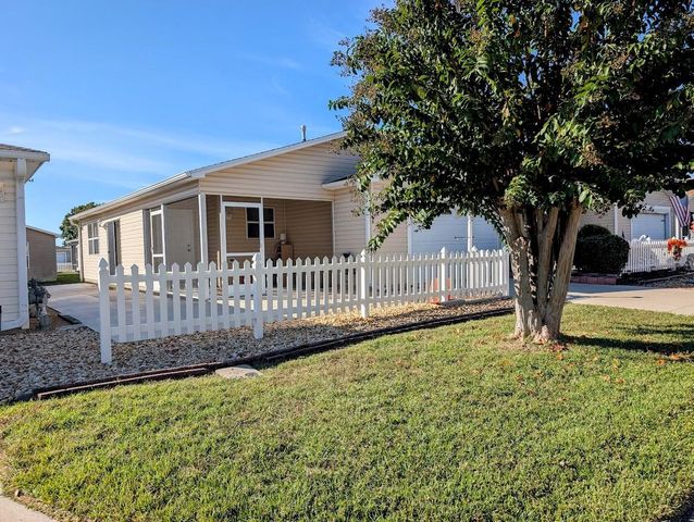 2598 HIALEAH AVENUE, The Villages, FL 32162