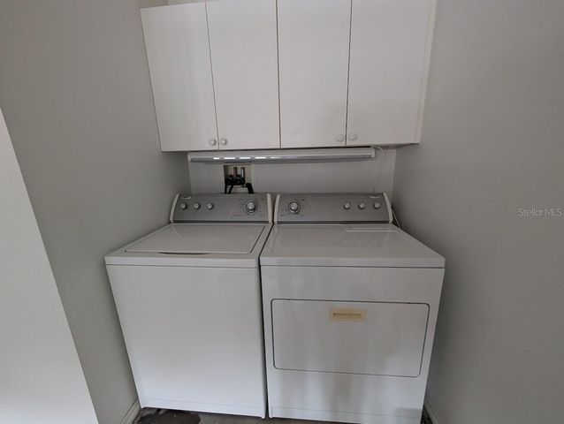 2598 HIALEAH AVENUE, The Villages, FL 32162