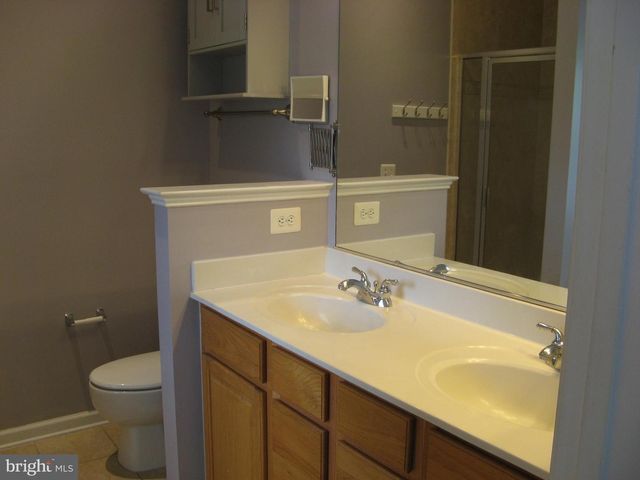 308 LONDON DOWNS CIR, Stephens City, VA 22655