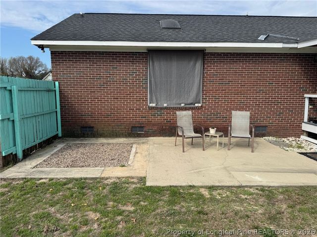 346 Grape Arbor Drive, Fayetteville, NC 28312