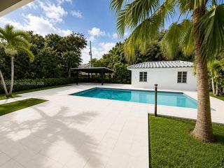 859 NE 115th Street, Biscayne Park, FL 33161