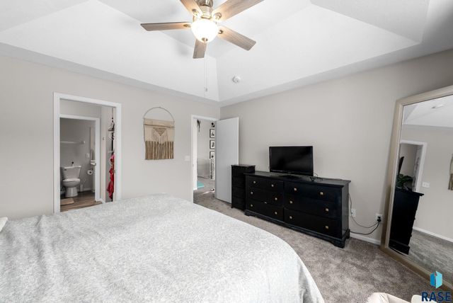 7016 53rd St W Street W, Sioux Falls, SD 57106