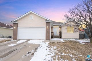 7016 53rd St W Street W, Sioux Falls, SD 57106