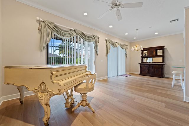 7978 SE Hempstead Circle, Hobe Sound, FL 33455