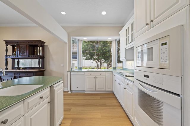 7978 SE Hempstead Circle, Hobe Sound, FL 33455