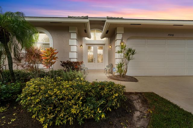 7978 SE Hempstead Circle, Hobe Sound, FL 33455