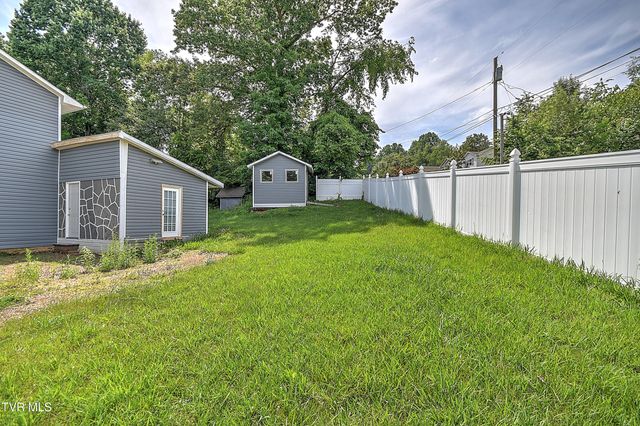 107 Springview Drive, Gray, TN 37615