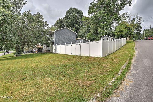107 Springview Drive, Gray, TN 37615