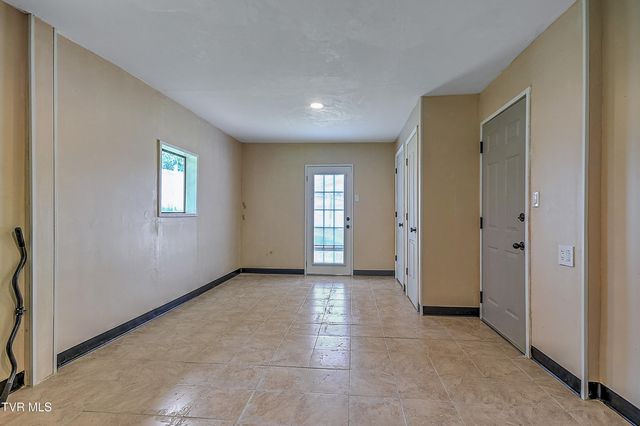 107 Springview Drive, Gray, TN 37615