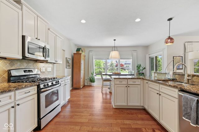 4999 Sweetwater Drive, Noblesville, IN 46062