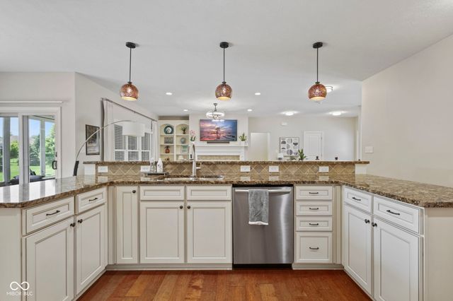 4999 Sweetwater Drive, Noblesville, IN 46062