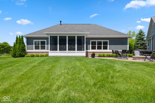 4999 Sweetwater Drive, Noblesville, IN 46062