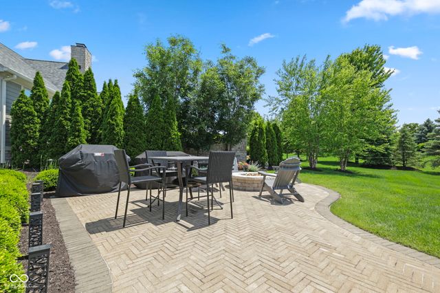 4999 Sweetwater Drive, Noblesville, IN 46062