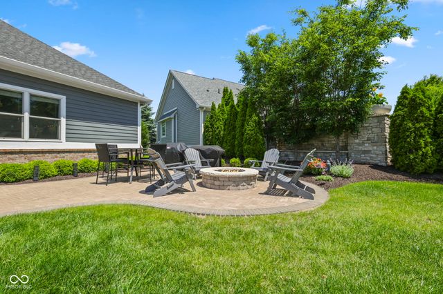 4999 Sweetwater Drive, Noblesville, IN 46062
