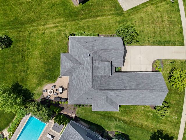 4999 Sweetwater Drive, Noblesville, IN 46062