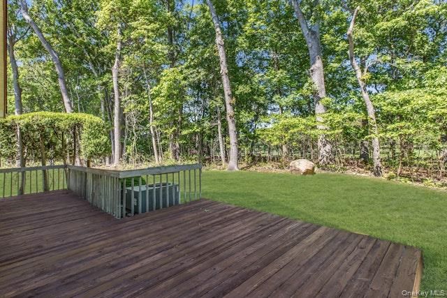 112 Dorado Court S, Middle Island, NY 11953