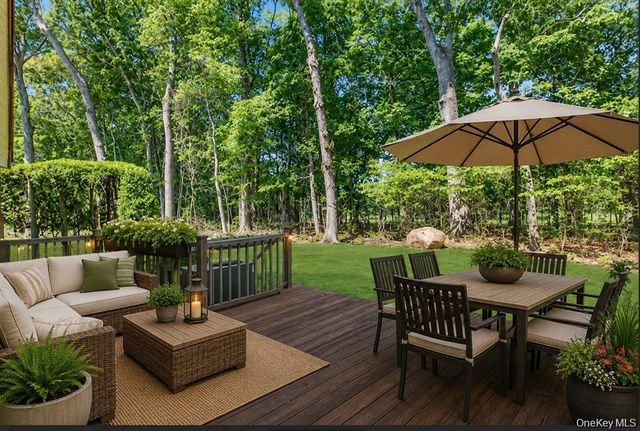 112 Dorado Court S, Middle Island, NY 11953