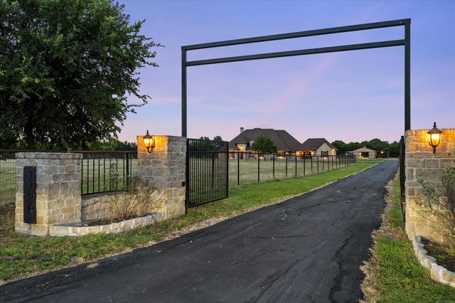 1796 N Anna Cade Road, Rockwall, TX 75087