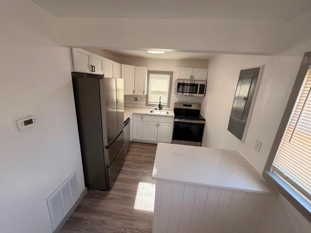 865 Joyce Avenue, Columbus, OH 43219