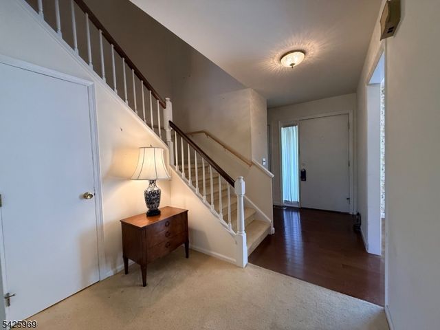 3 Macmillan Ct, Mahwah Twp., NJ 07430