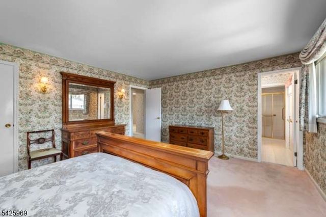 3 Macmillan Ct, Mahwah Twp., NJ 07430