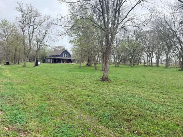 12832 Powell Point School Road, Beasley, TX 77417