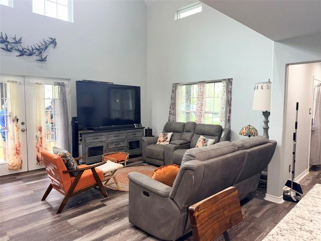 12832 Powell Point School Road, Beasley, TX 77417