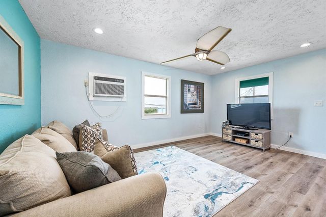 264 County Road 205, Sargent, TX 77414