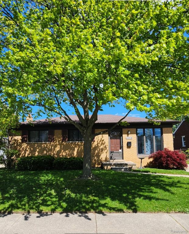 24904 Rosalind Avenue, Eastpointe, MI 48021