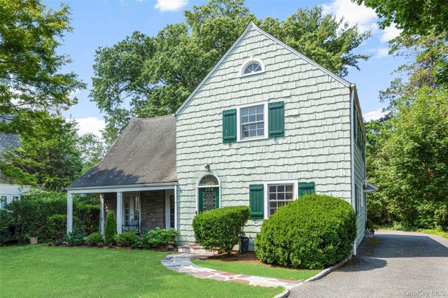 224 Mamaroneck Road, Scarsdale, NY 10583