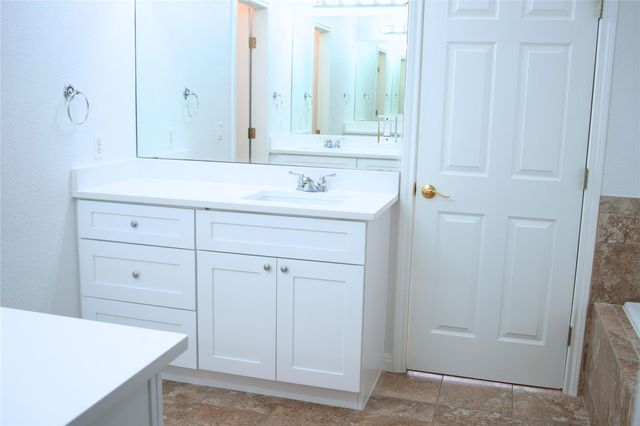 9501 Aire Libre DR, Austin, TX 78726