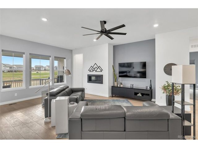 15833 Xanthia Way, Thornton, CO 80602