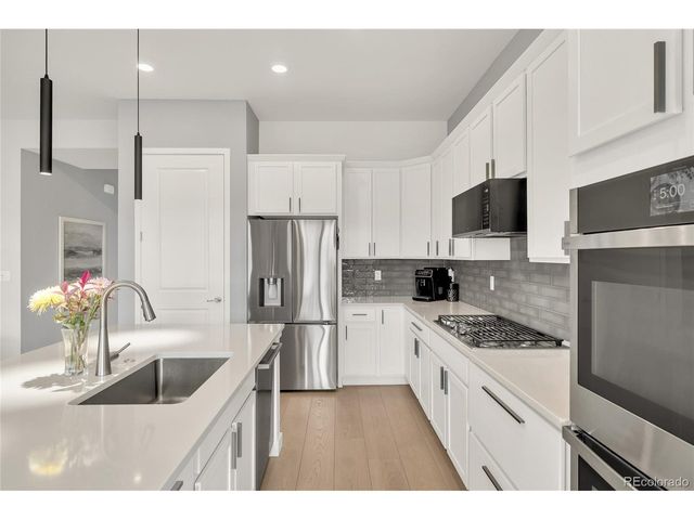 15833 Xanthia Way, Thornton, CO 80602