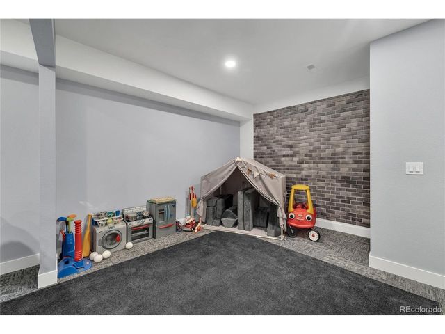 15833 Xanthia Way, Thornton, CO 80602