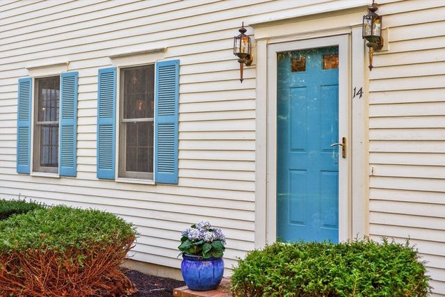 14 Village Drive, Sandwich, MA 02537