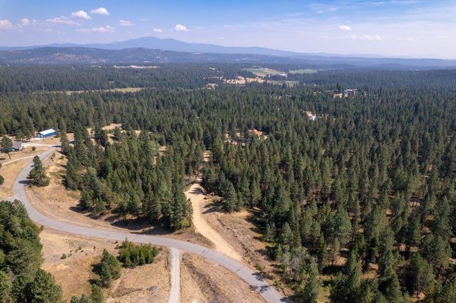 44xxx E North Park Ln, Deer Park, WA 99006