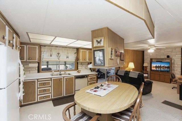 9391 California Avenue 79, Riverside, CA 92503