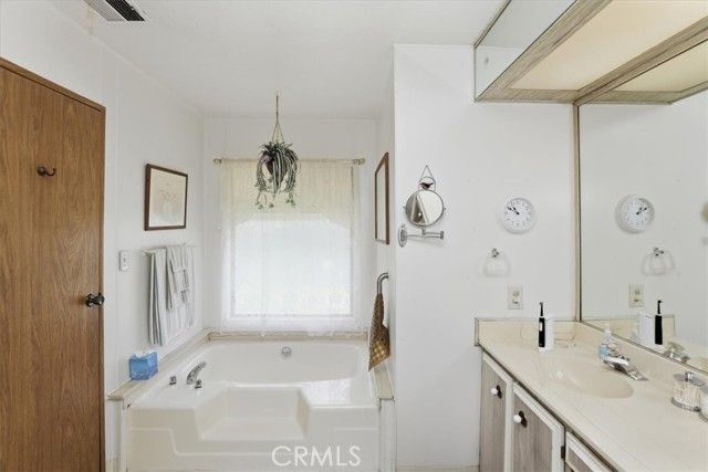 9391 California Avenue 79, Riverside, CA 92503